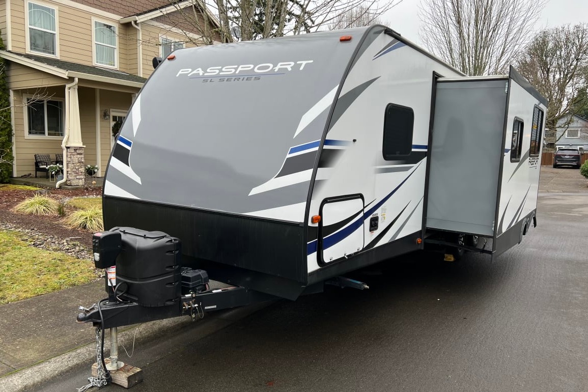 DMITRY's Keystone passport Travel Trailer