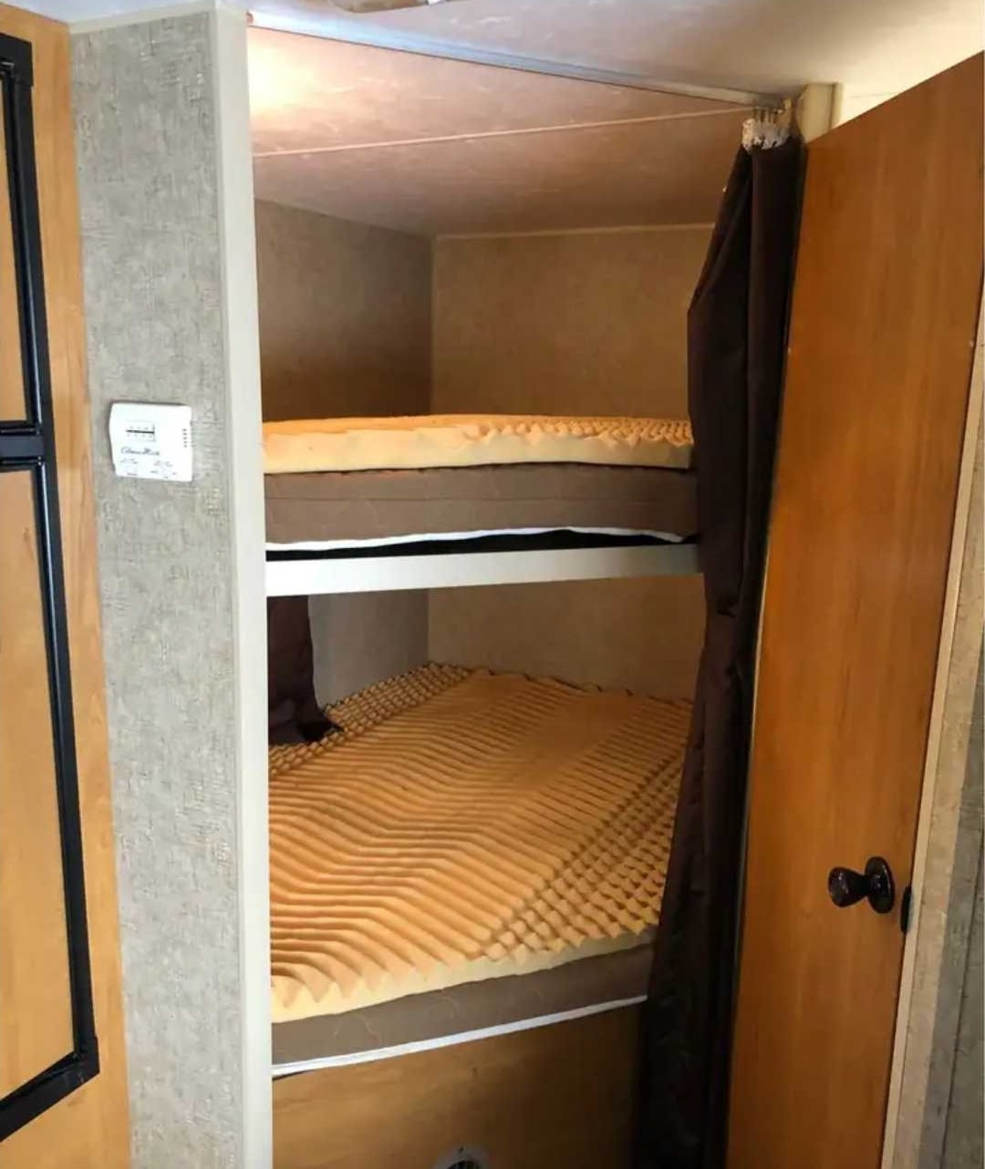 Bruno KZ Connect 250BHS Roulotte