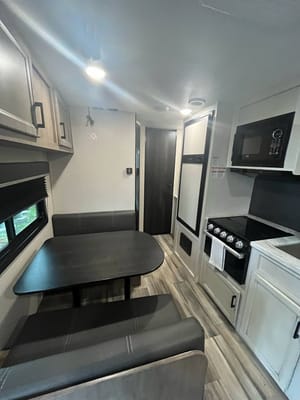 Alex's family friendly Camper