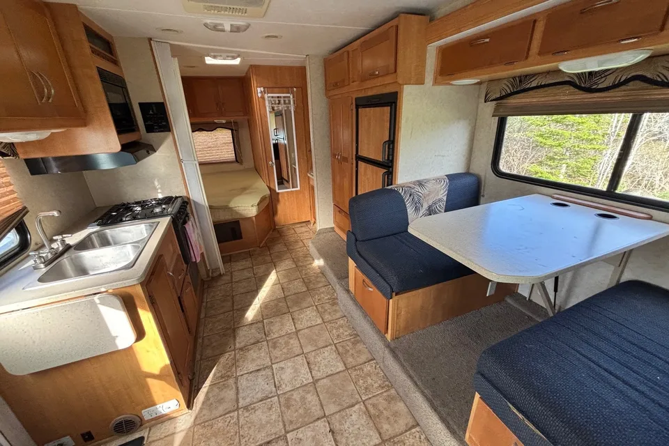 Dan's Forest River Sunseeker Class C
