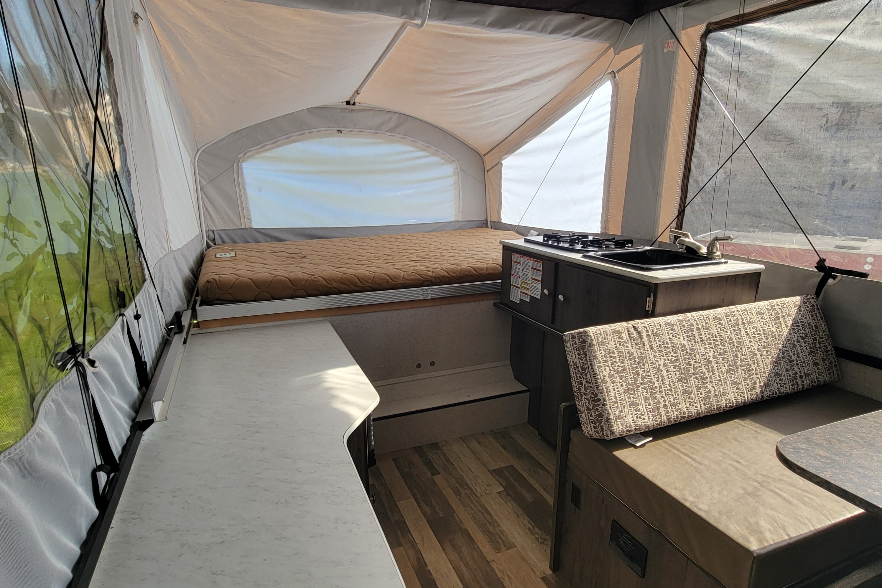 John's Viking Sport Tent Trailer