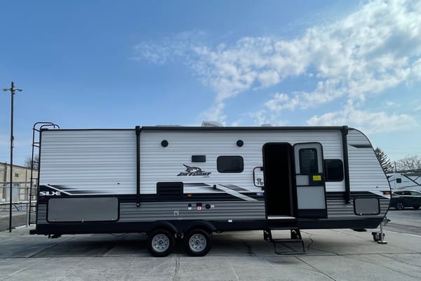 2022 Jayco flight slx8 267Bhs Travel Trailer
