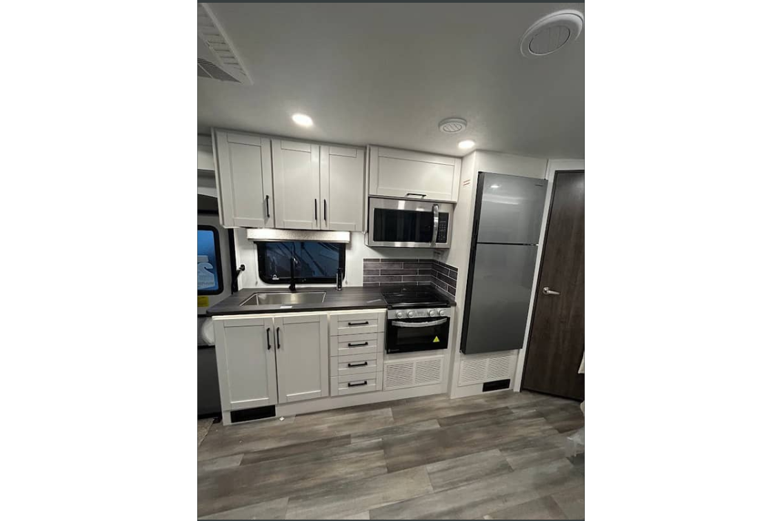 (RV-with-ME) 2026 Jayco Redhawk 24B
