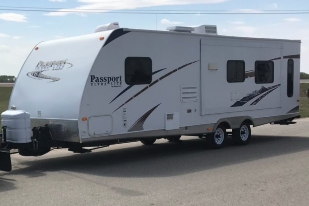 28.5' Rear Living Passport Ultra Light!
