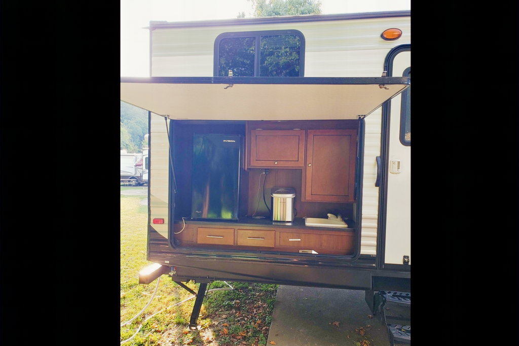 Heartland Prowler 32P BHS Travel Trailer
