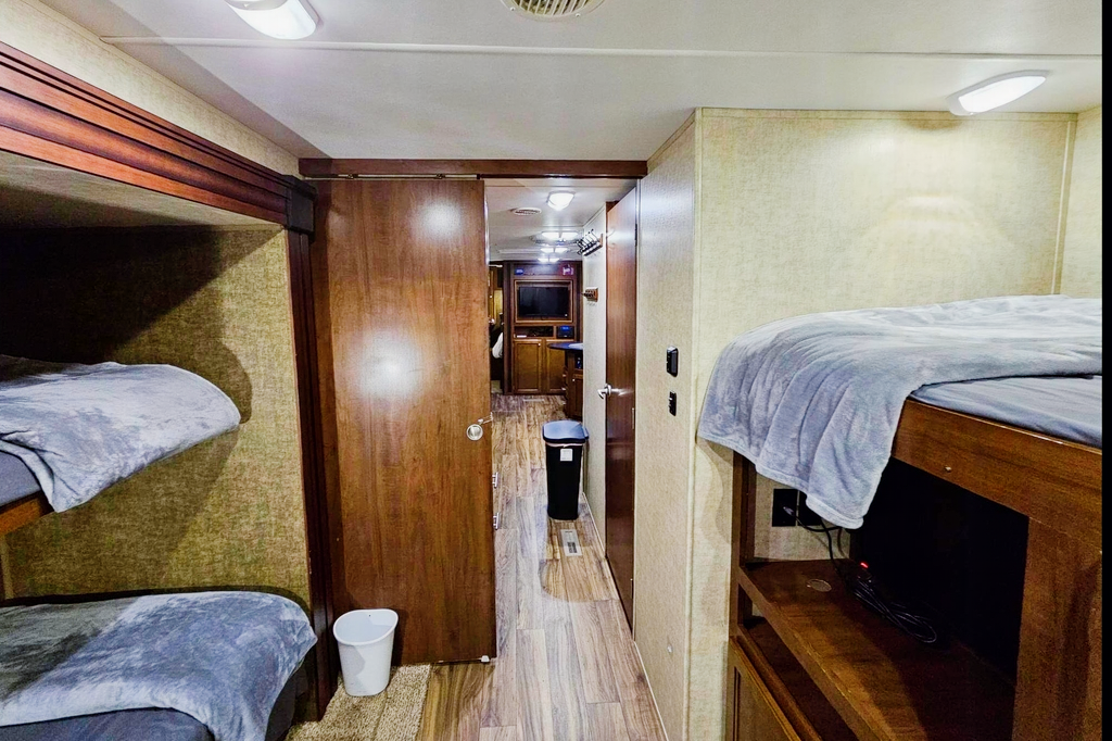 Heartland Prowler 32P BHS Travel Trailer