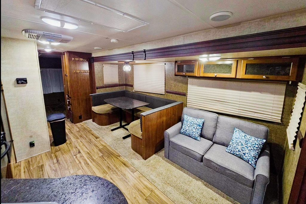 Heartland Prowler 32P BHS Travel Trailer