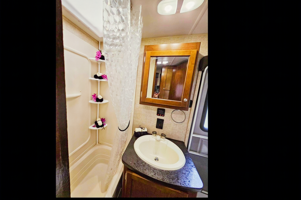 Heartland Prowler 32P BHS Travel Trailer
