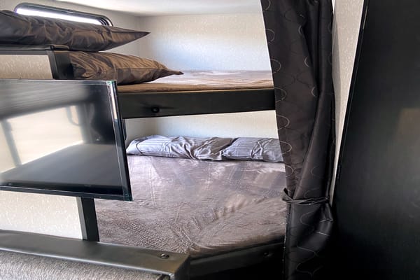 Karish 26 ft grey wolf trailer