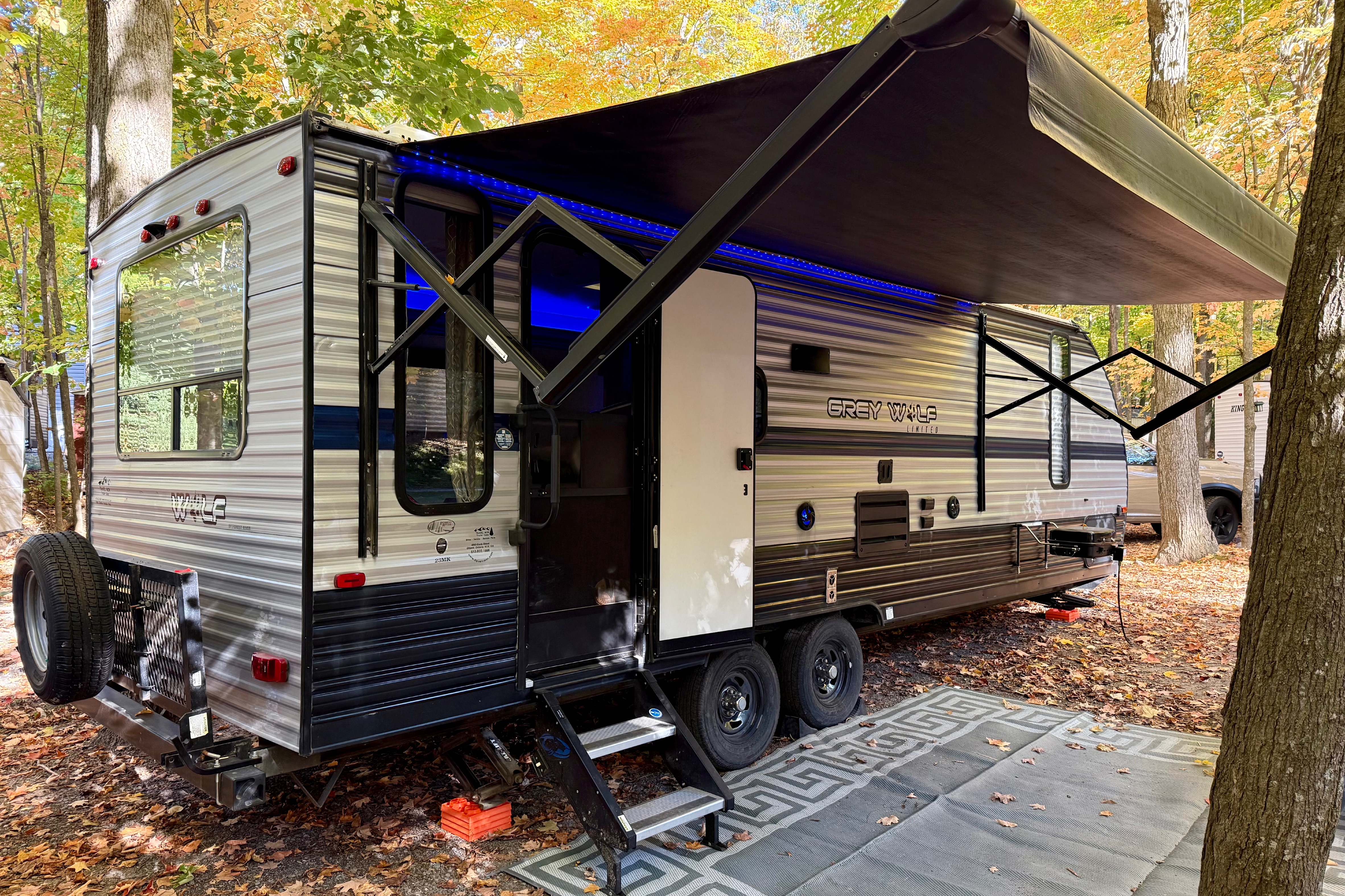 Forest River Cherokee 23mk Travel Trailer