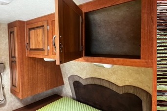 Curt's Starcraft lexion Travel Trailer