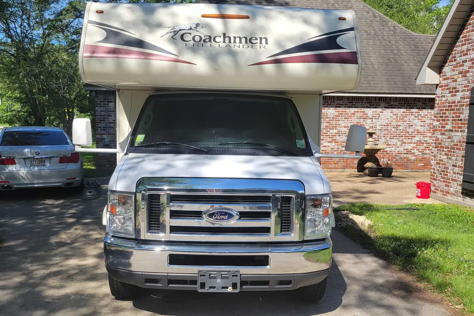 Scot's Coachmen Freelander 27qb Class C