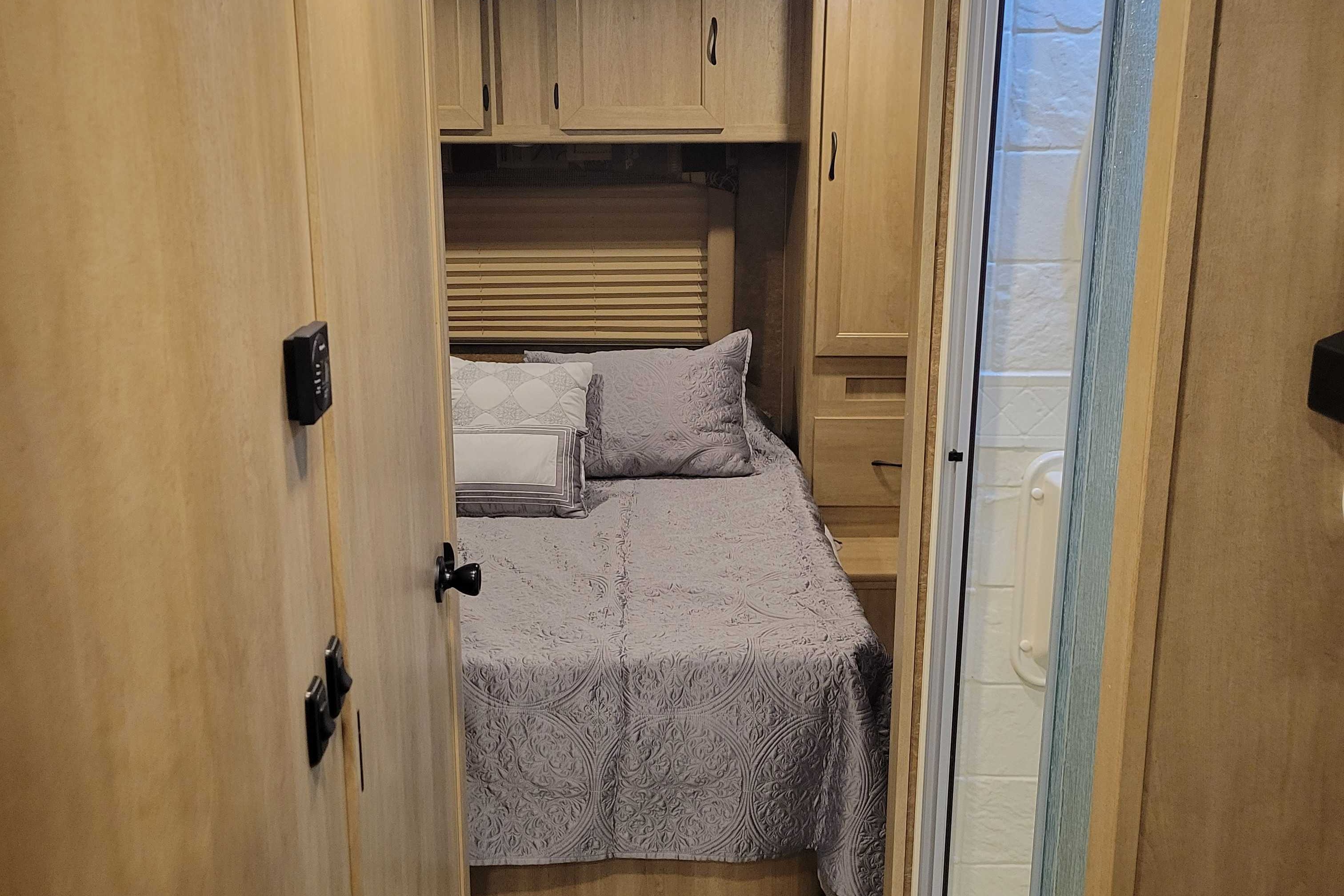Scot's Coachmen Freelander 27qb Class C