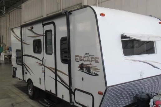 Priddis SUV Towable Family Travel Trailer