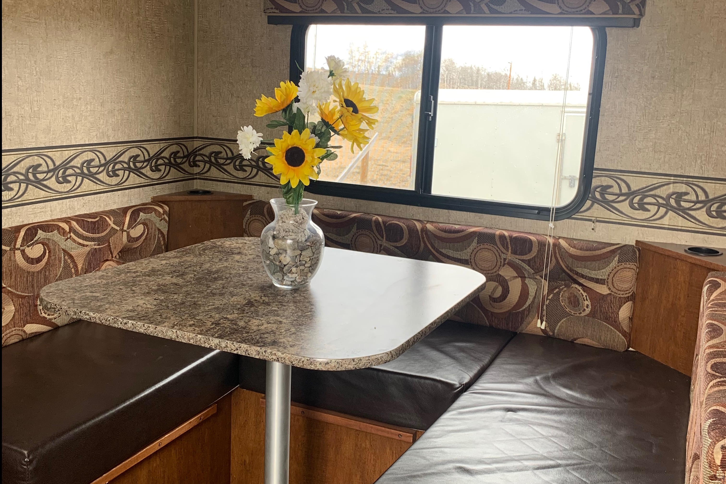 Priddis SUV Towable Family Travel Trailer