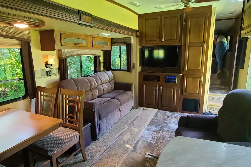 John's Jayco 28.5 RKDS Fifth Wheel