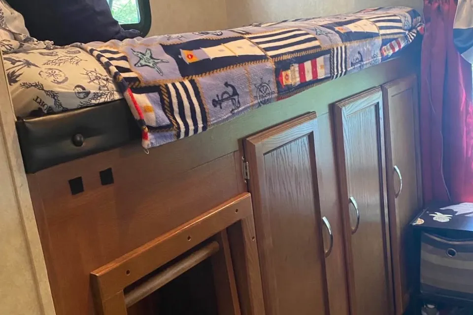 Fonzi’s Forest River Wildwood 31bkis Travel Trailer