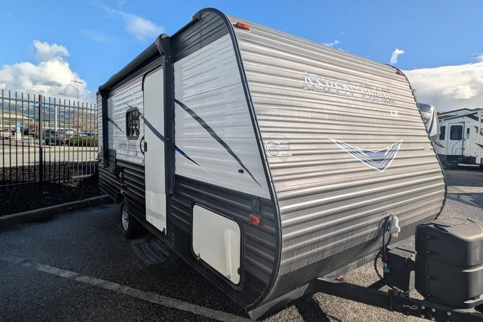 Thierry's Dutchmen Aspen Trail LE ,1760BH Travel Trailer