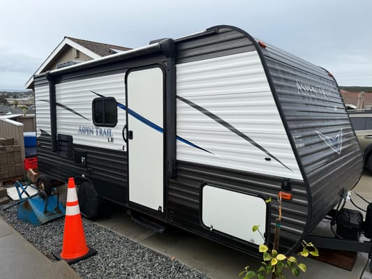 Thierry's Dutchmen Aspen Trail LE ,1760BH Travel Trailer