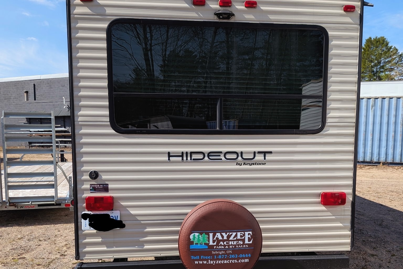 Summer Fun 25' Keystone Hideout LHS Travel Trailer