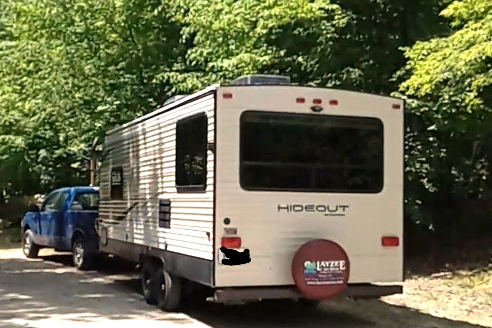 Summer Fun 25' Keystone Hideout LHS Travel Trailer