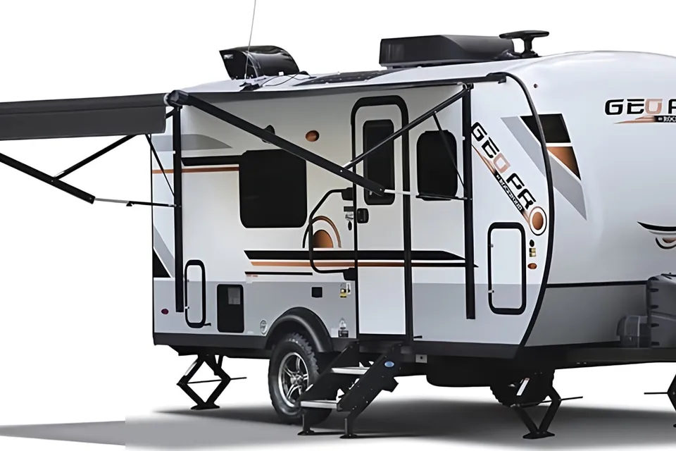 Forest River Rock wood Geo Pro G16BH Travel Trailer (NO DUNES)
