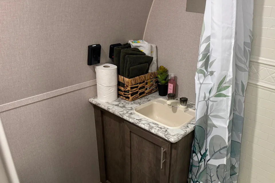 Tiny Home on the Roam