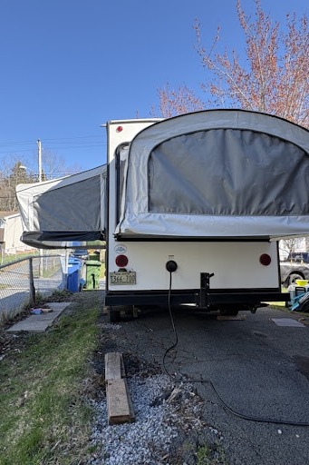 3 bunk Jayco Jayfeather 17XFD Hybrid