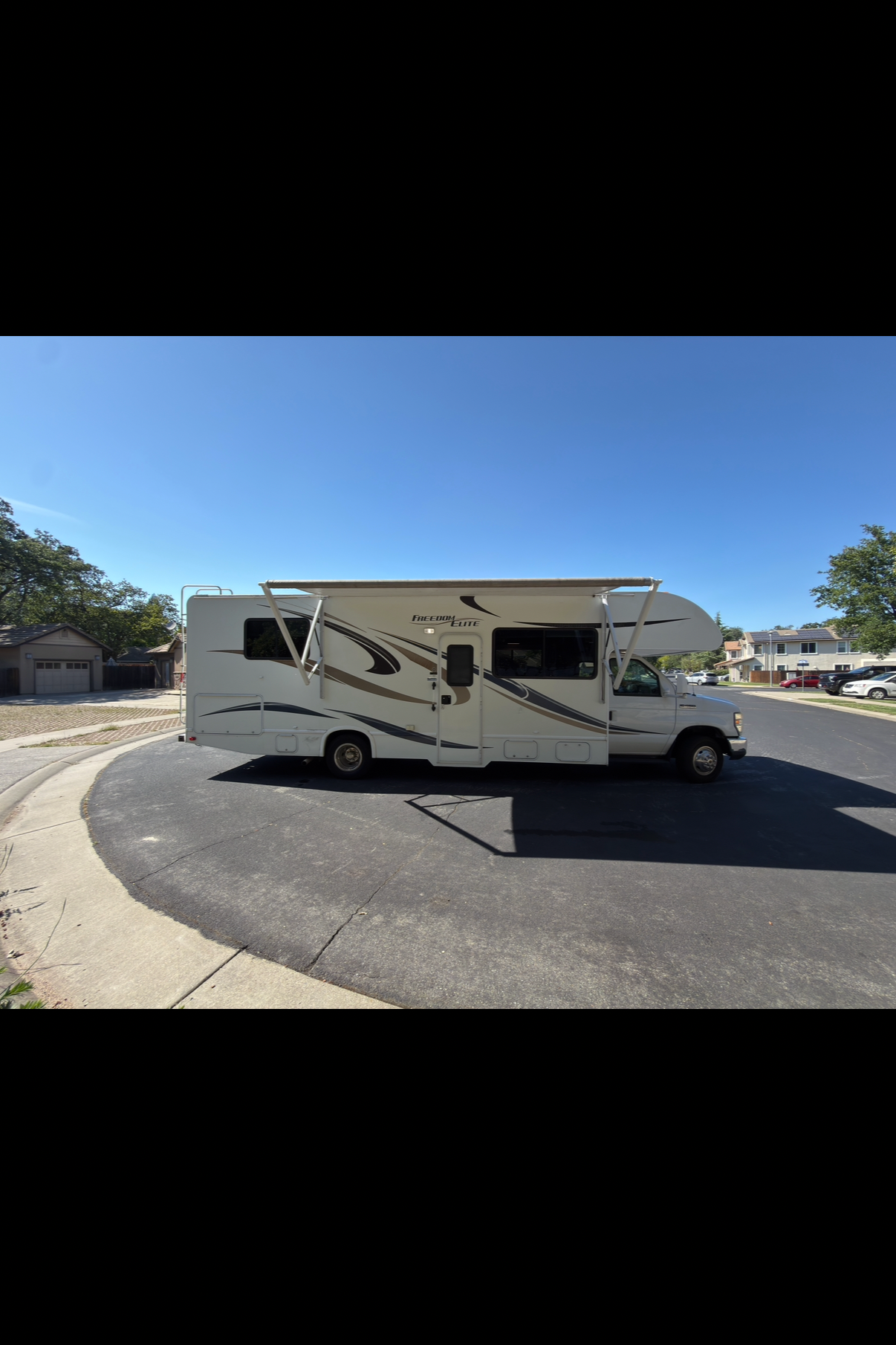 Family RV Thor Motor Coach Freedom Elite Class C