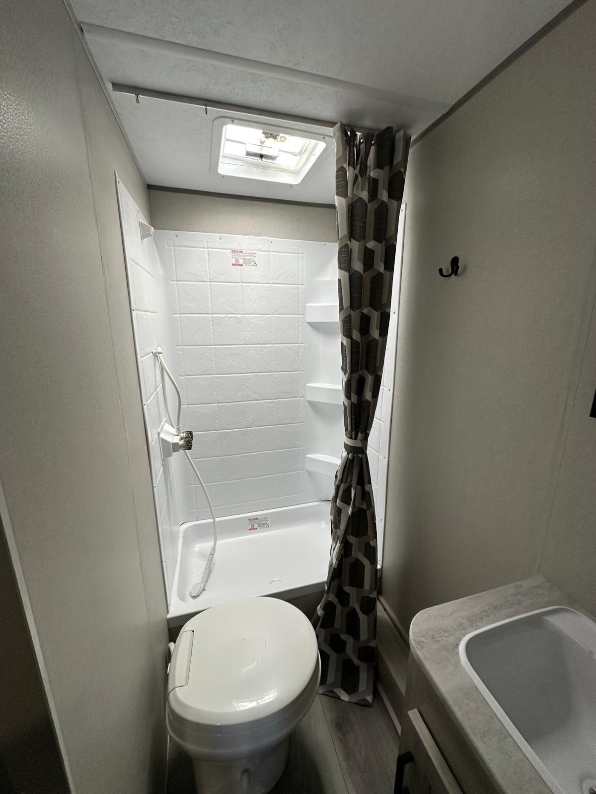S&J's Coachmen CATALINA Travel Trailer