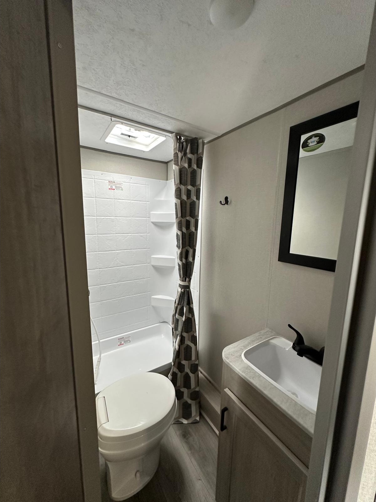 S&J's Coachmen CATALINA Travel Trailer