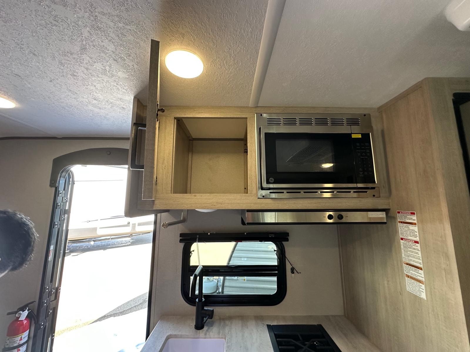S&J's Coachmen CATALINA Travel Trailer