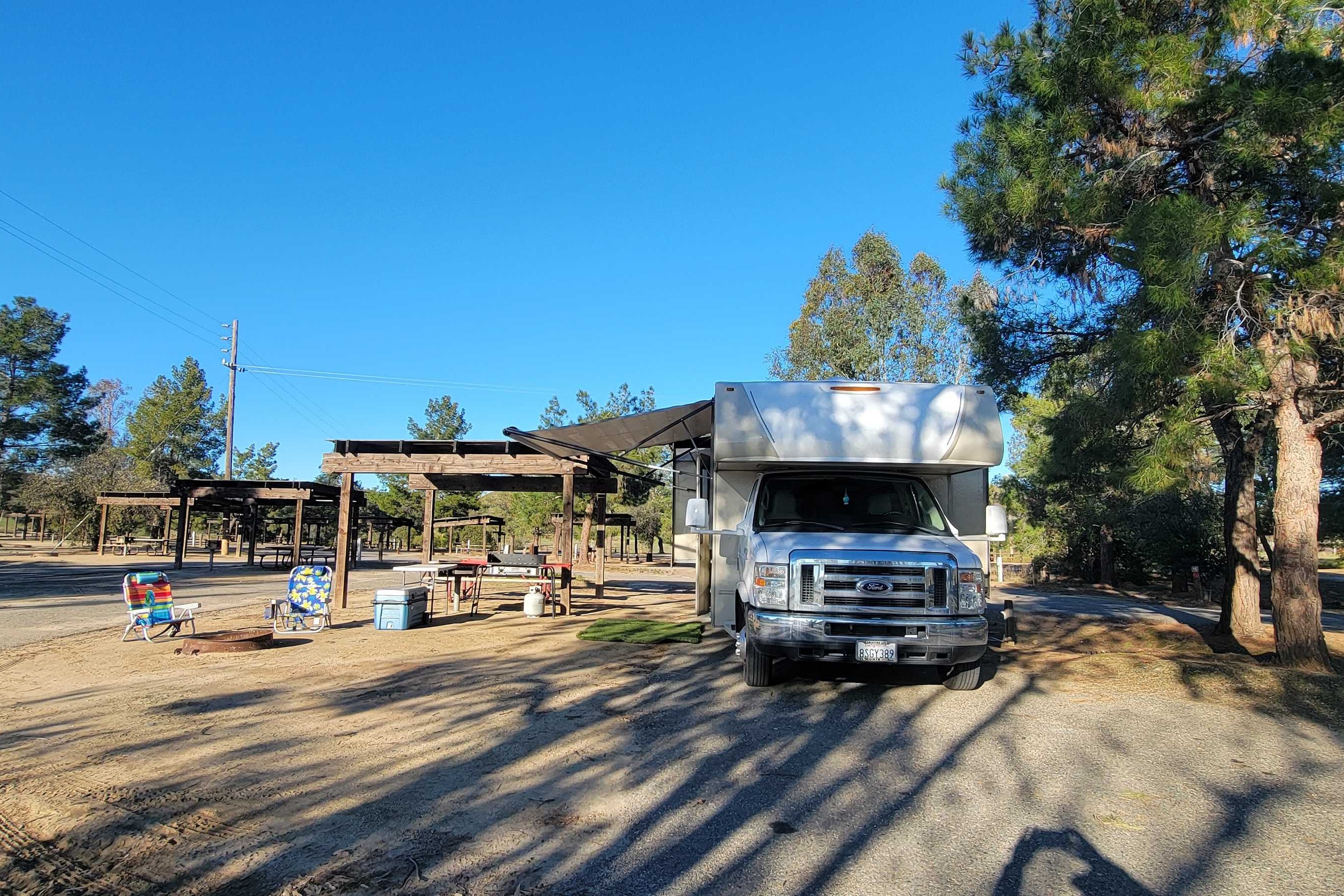 ***THE MOOSE*** '17 Coachmen SLEEPS 10!!!