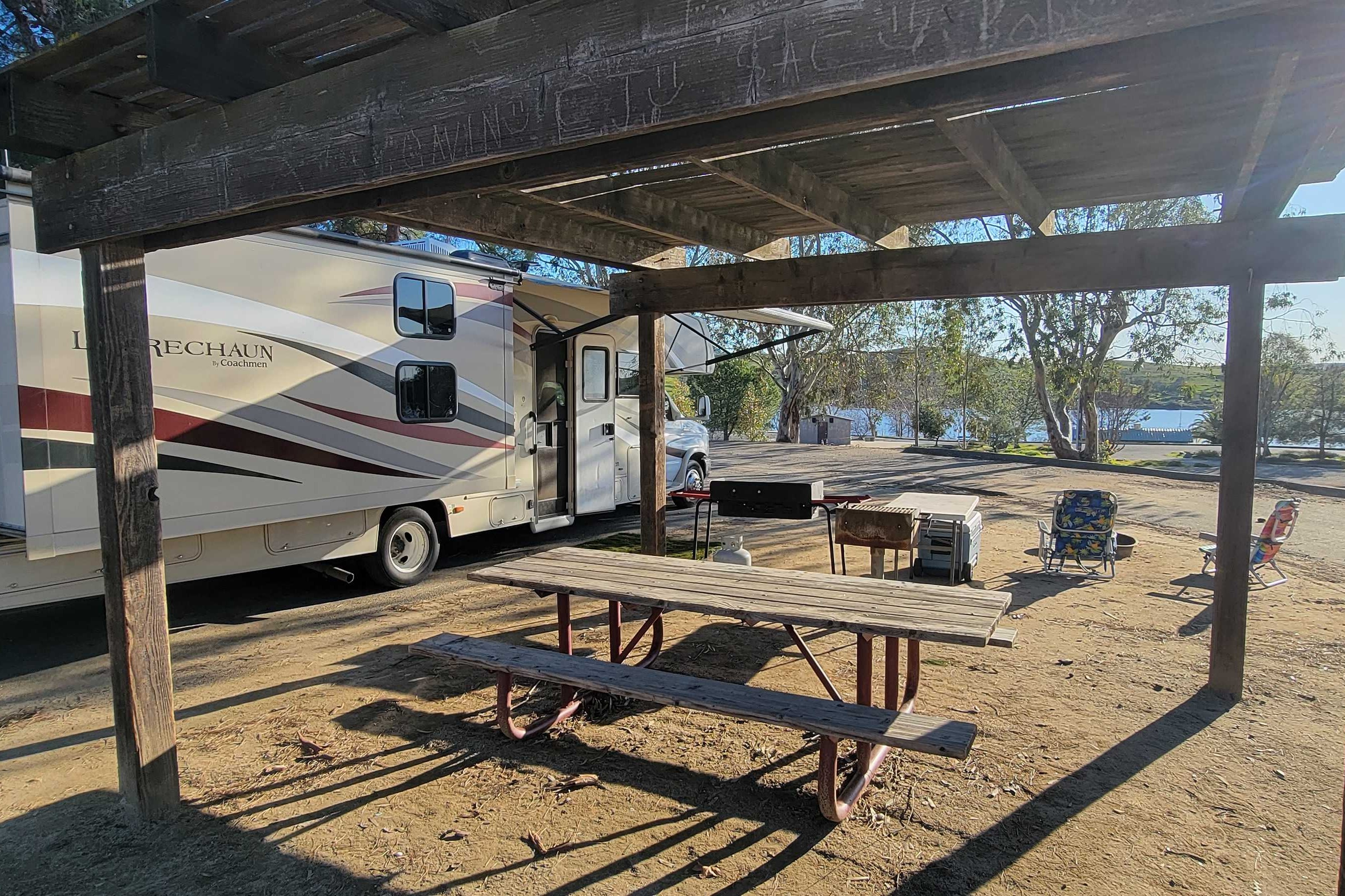 ***THE MOOSE*** '17 Coachmen SLEEPS 10!!!