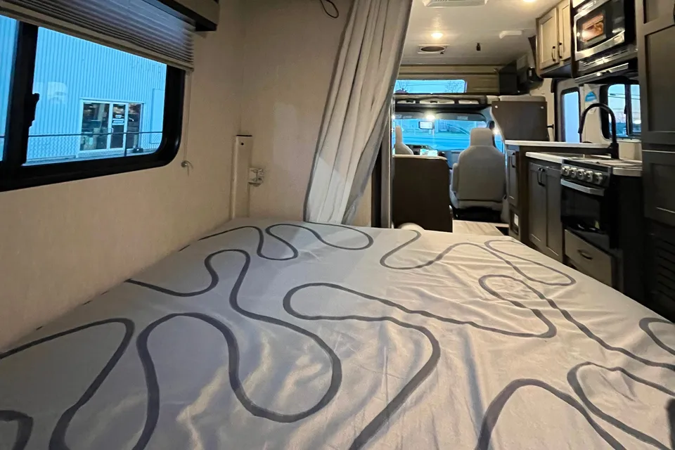 Martin Coachmen 2023 Leprechaun 220xg Classe C