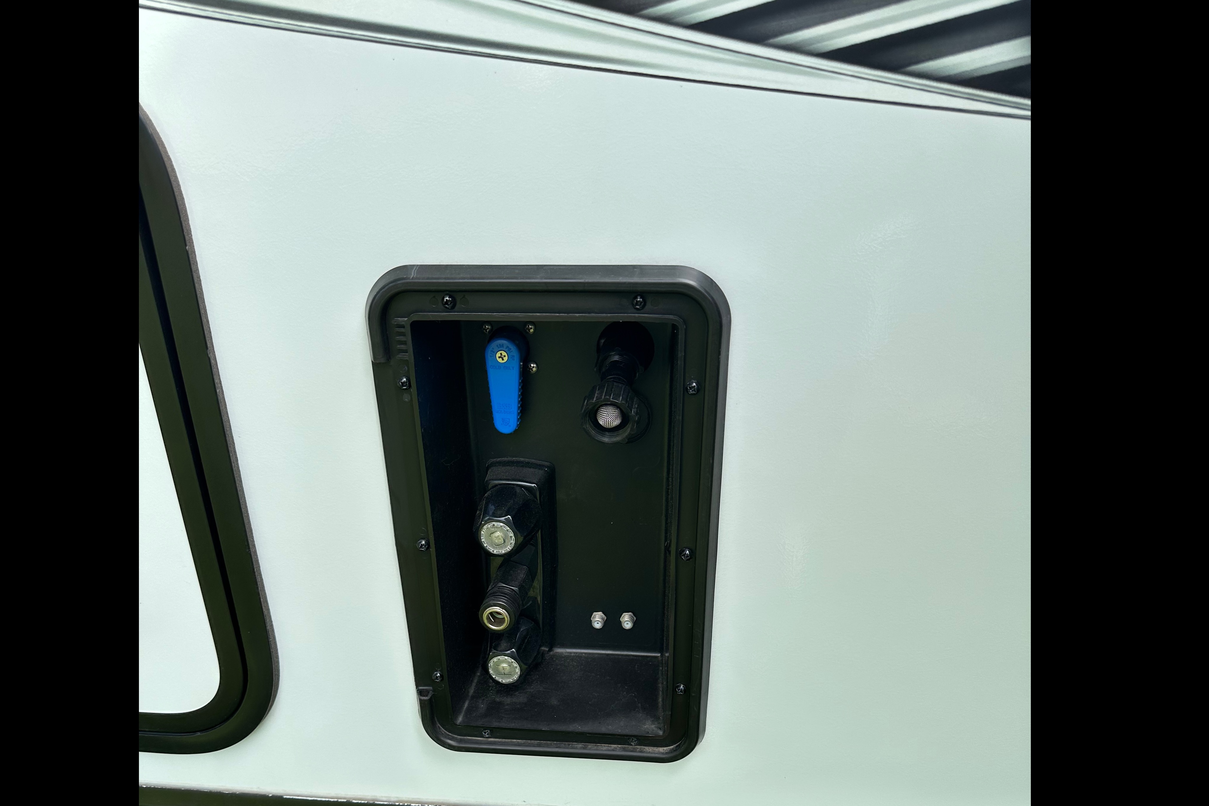 Connor's KZ SE C231BHKSE Travel Trailer