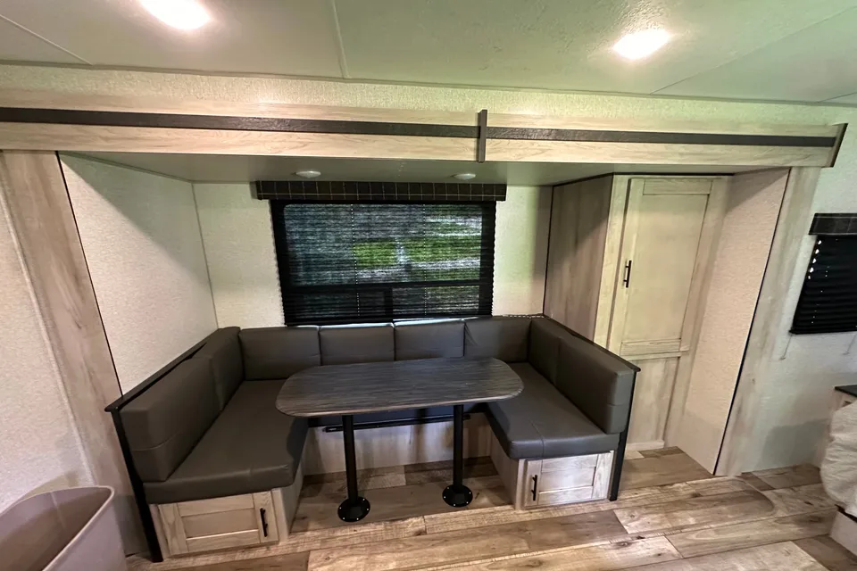 Connor's KZ SE C231BHKSE Travel Trailer