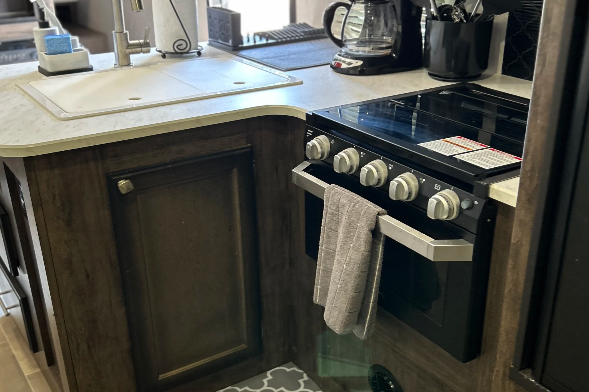 RV'n Away's Mallard 26 Travel Trailer