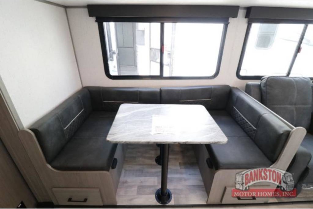 Kodiak AirBNB on Wheels