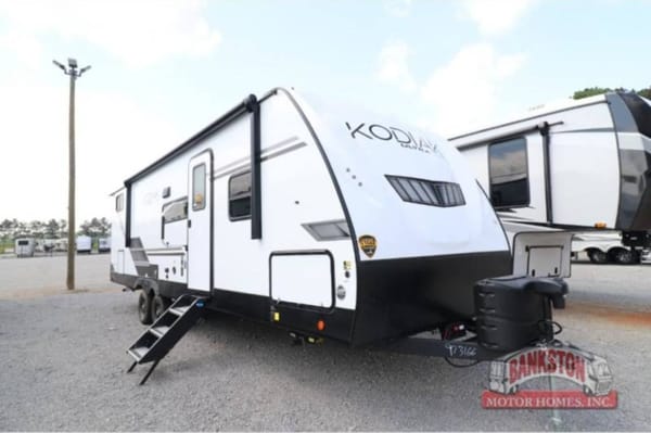 Kodiak AirBNB on Wheels