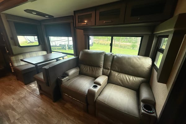 Grand Design Reflection 311 BHS Fifth Wheel