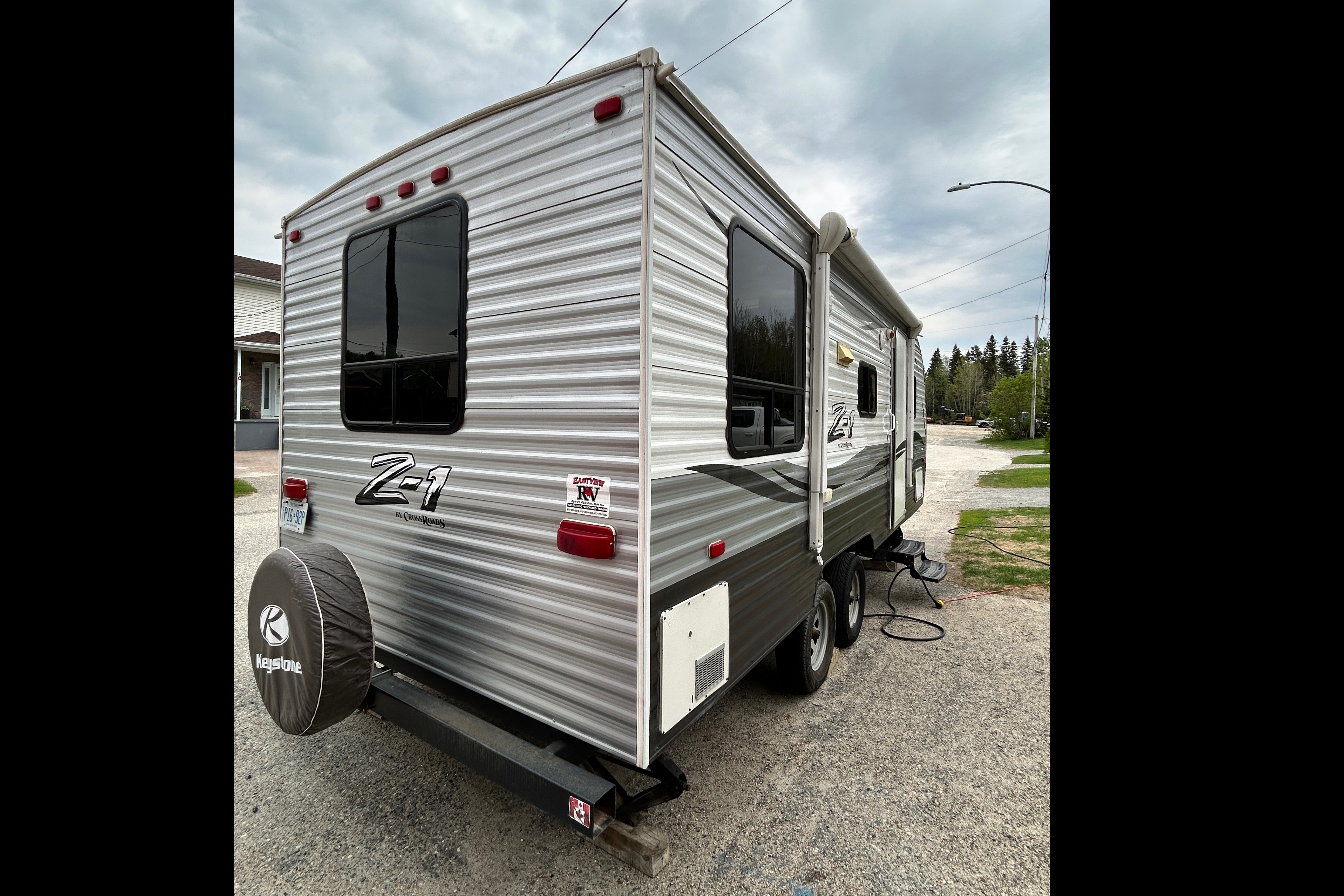 Monique's Crossroads Z1 Travel Trailer