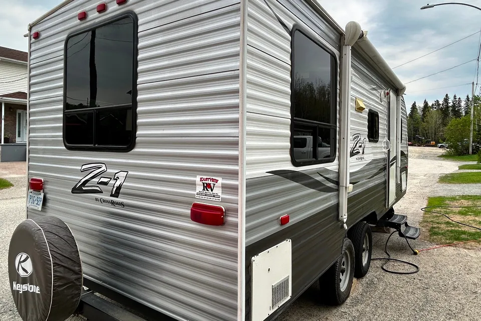 Monique's Crossroads Z1 Travel Trailer