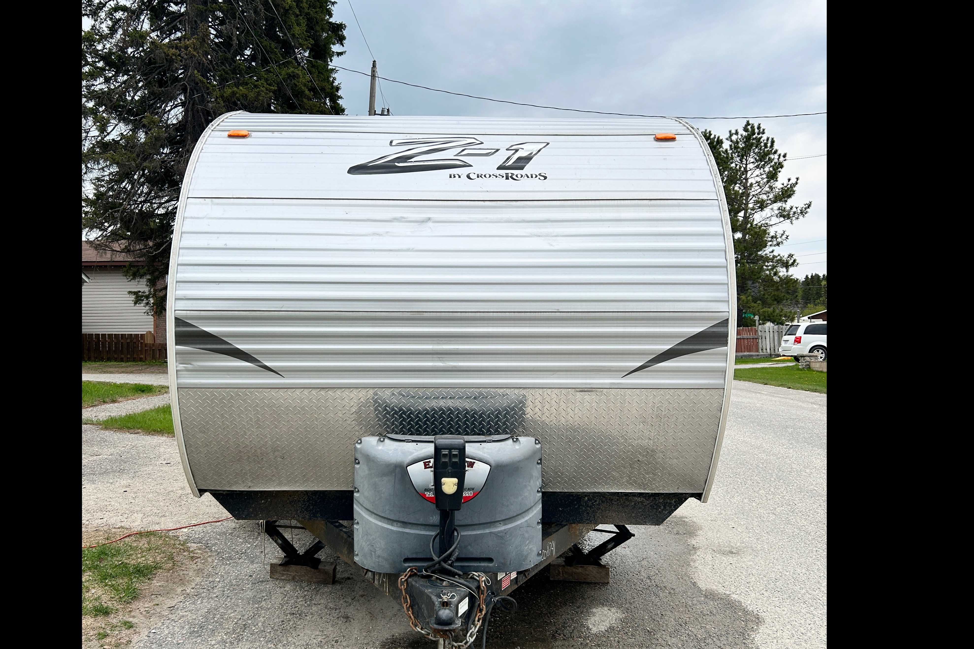 Monique's Crossroads Z1 Travel Trailer