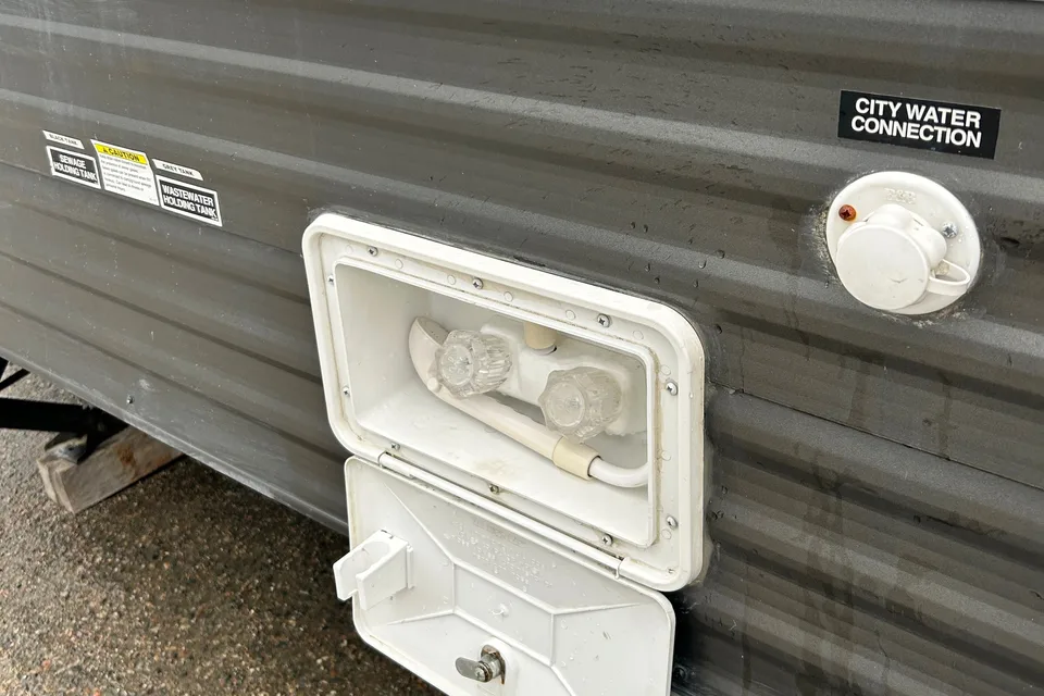 Monique's Crossroads Z1 Travel Trailer
