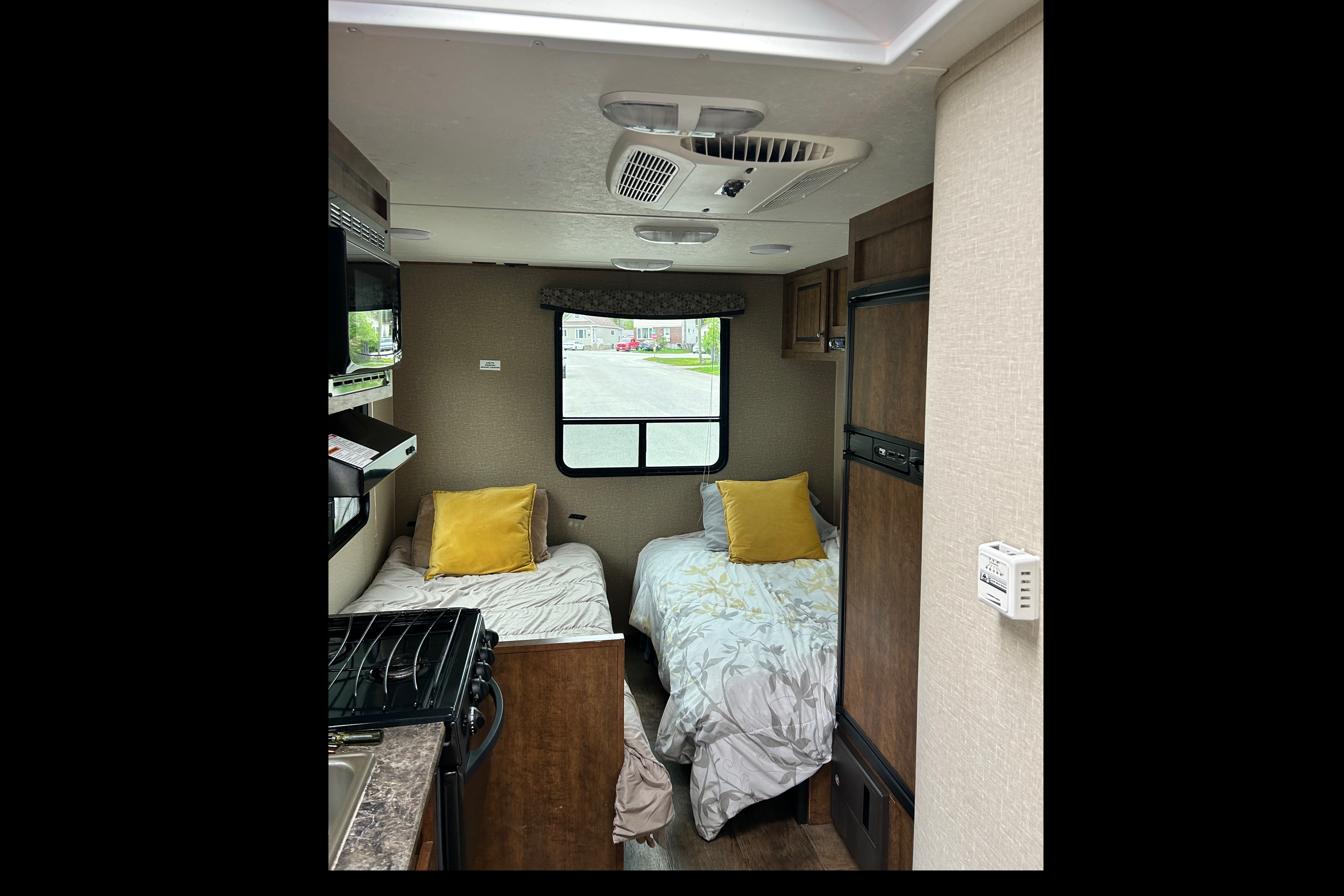 Monique's Crossroads Z1 Travel Trailer