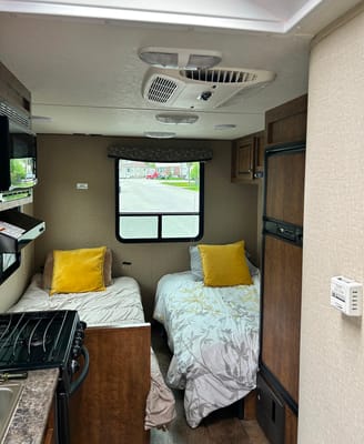 Monique's Crossroads Z1 Travel Trailer