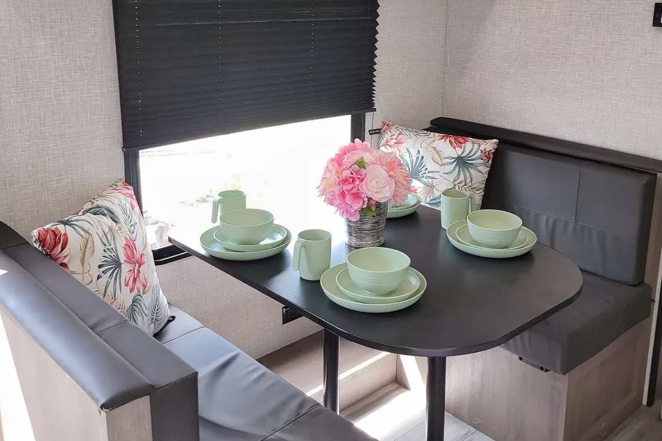 Brand New 2024 Jayco JAY Flight SLX 260BH Bunkhouse