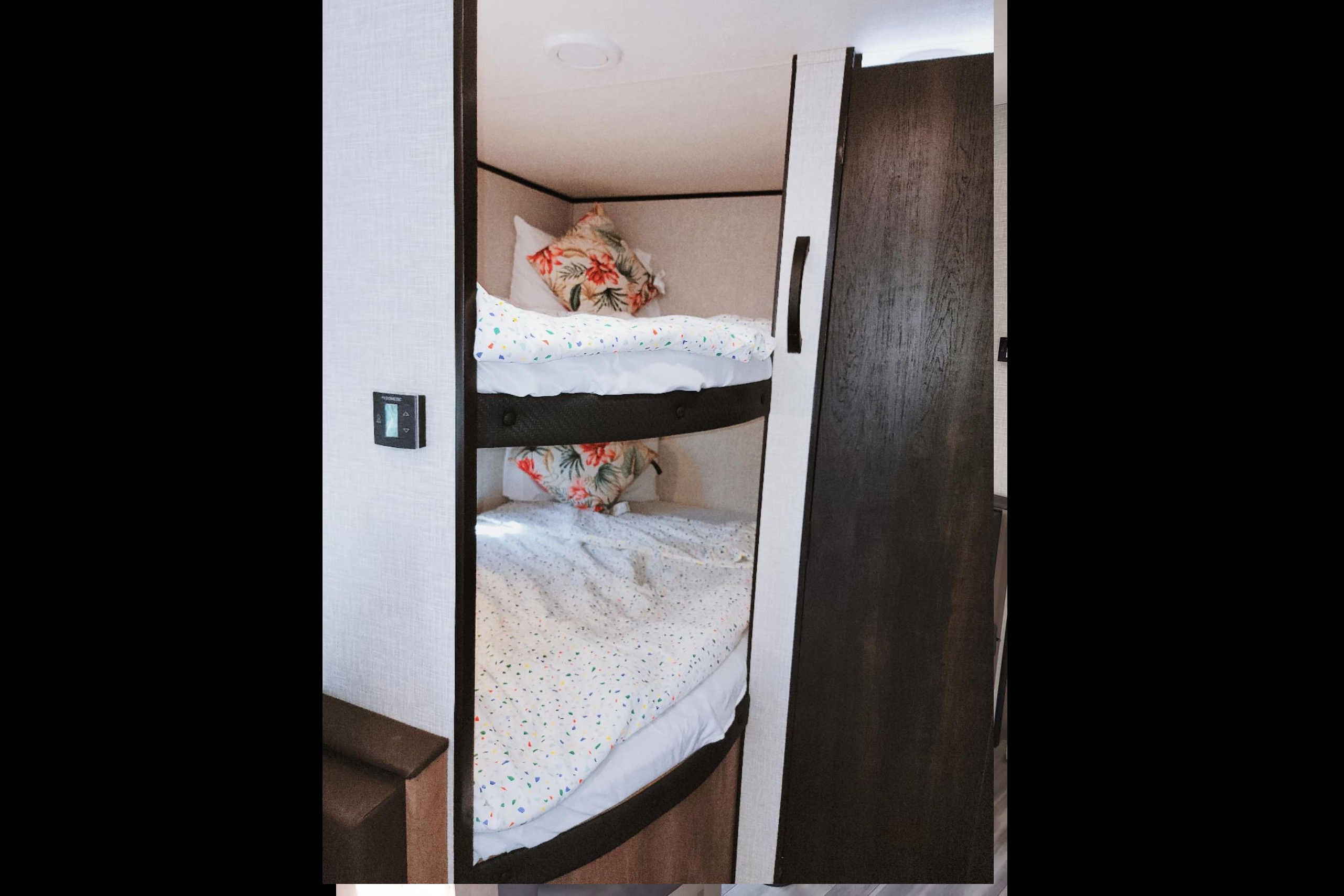 Brand New 2024 Jayco JAY Flight SLX 260BH Bunkhouse