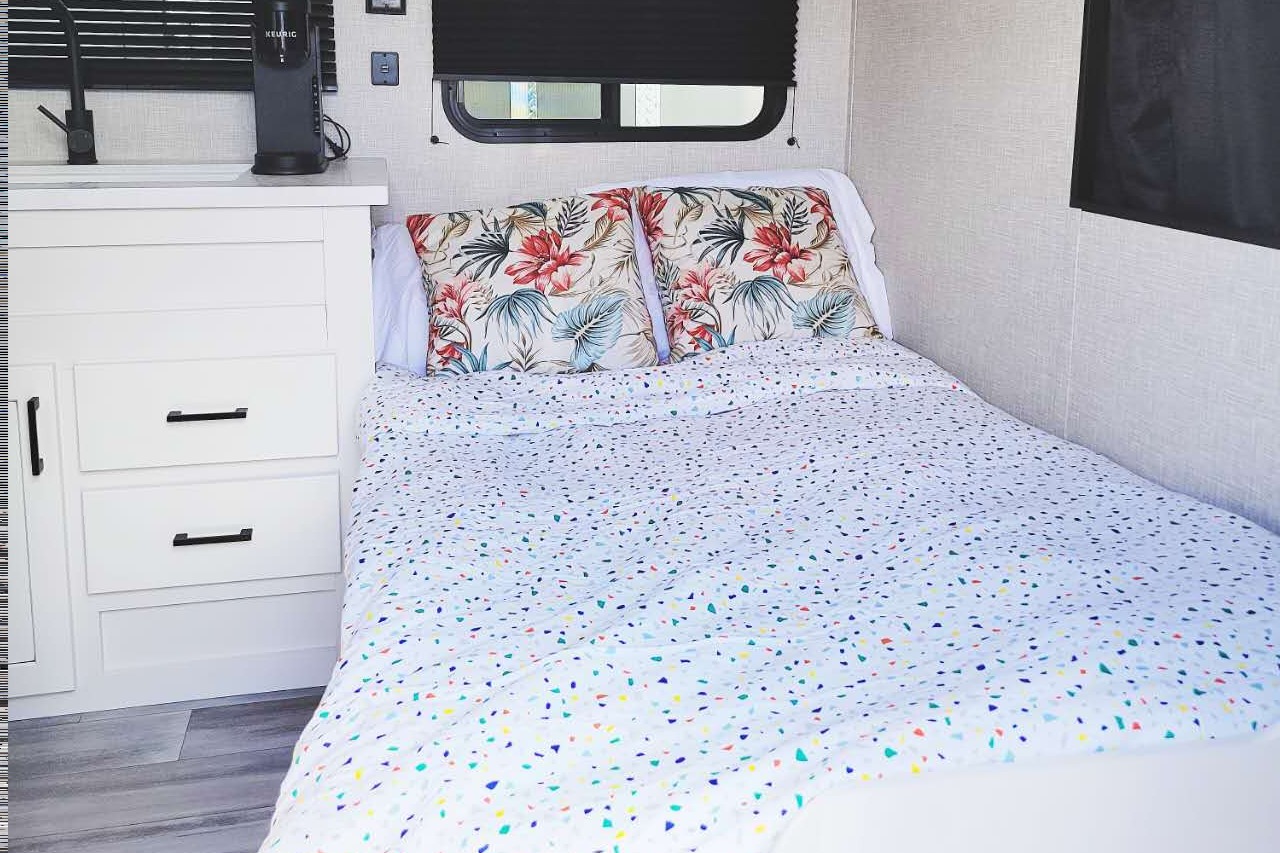 Brand New 2024 Jayco JAY Flight SLX 260BH Bunkhouse